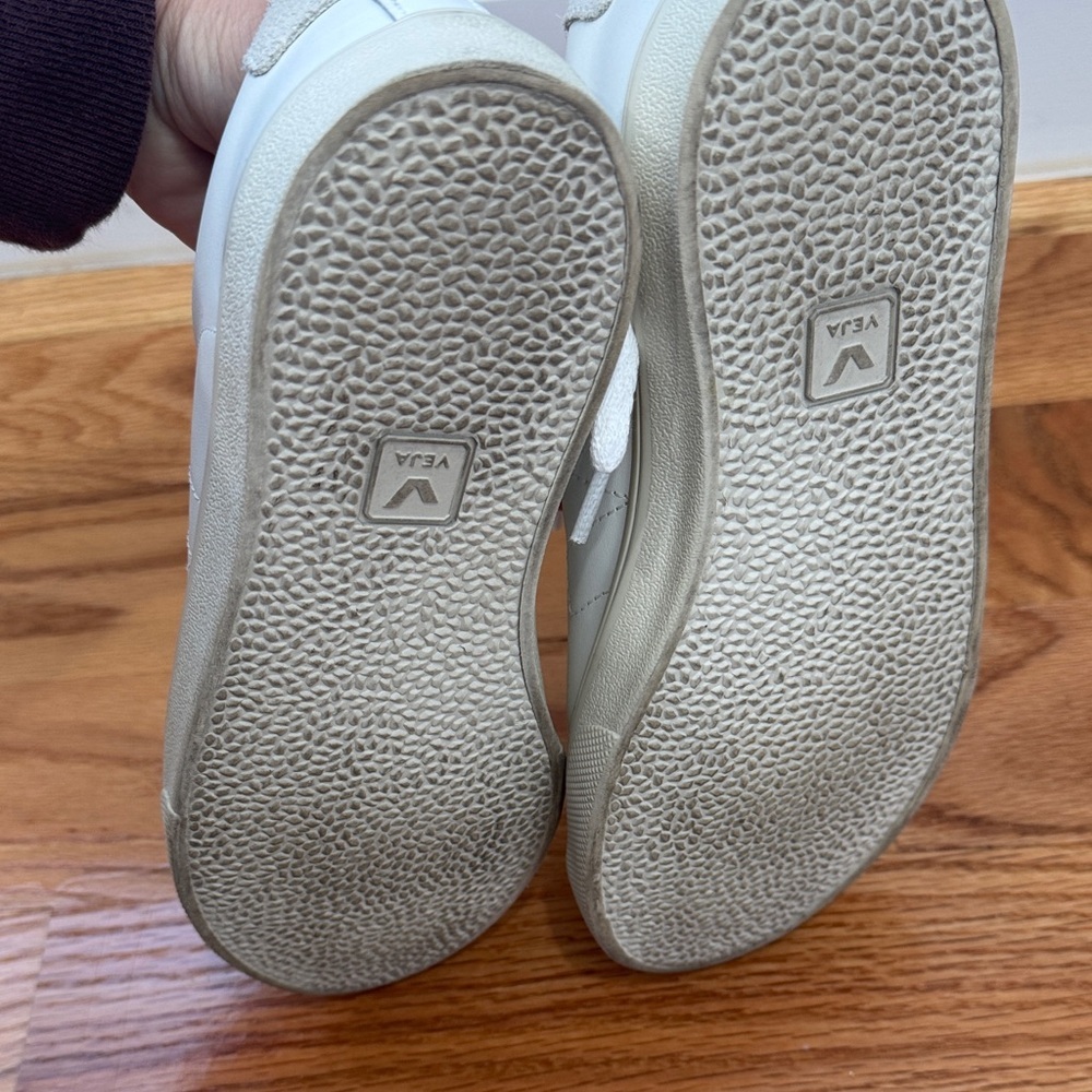 Veja Classic White Lace-Up Sneakers - Picture 5 of 6
